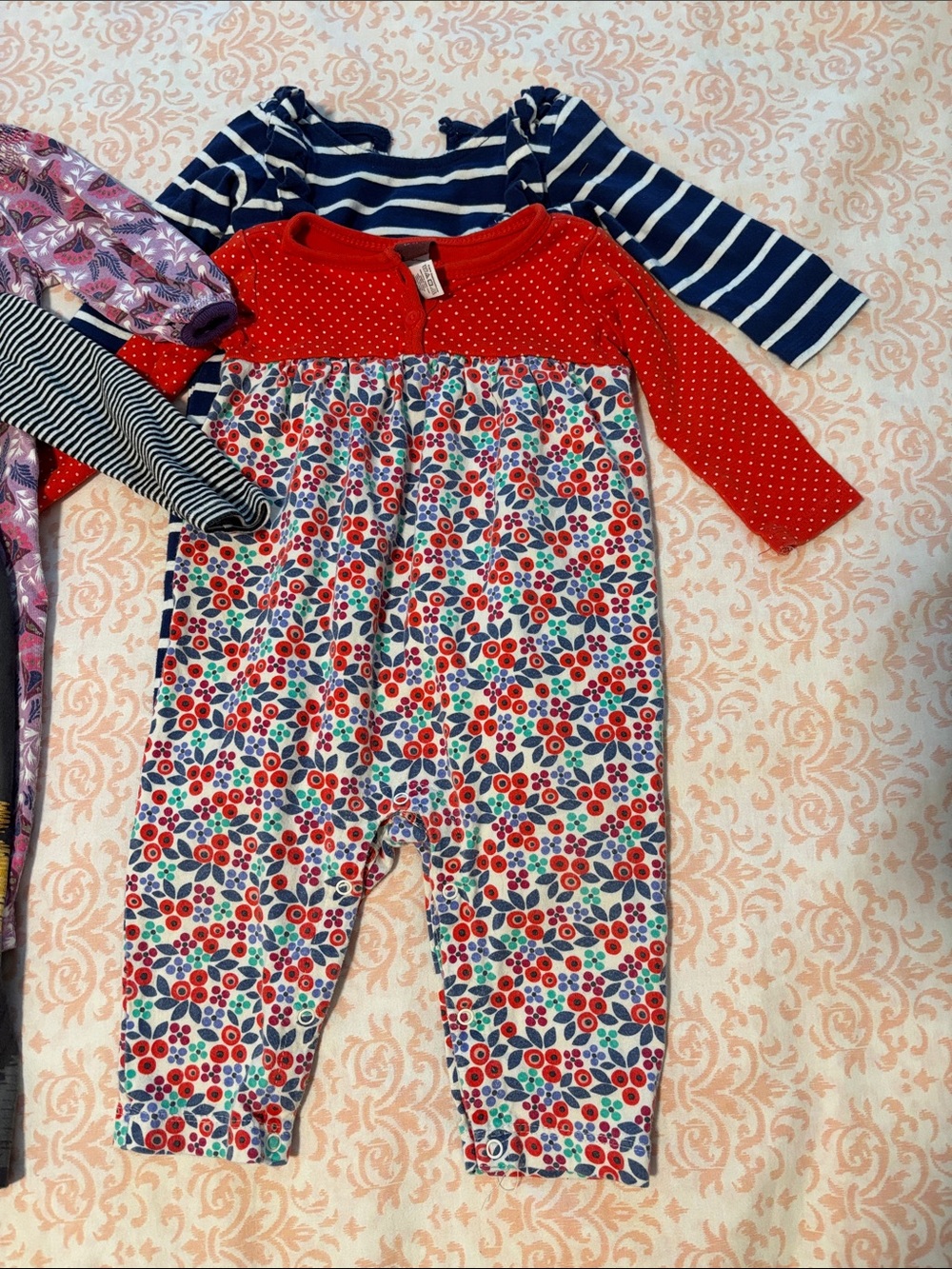 Tea Collection Outfits - Picture 2 of 3